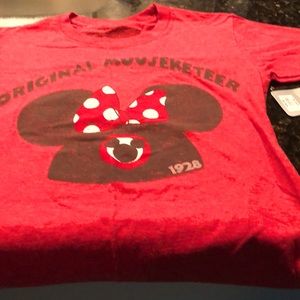 3 Disney gifts. NWT red shirt, short sleeve. Earrings, zipered wristlet 5.5x 3.5